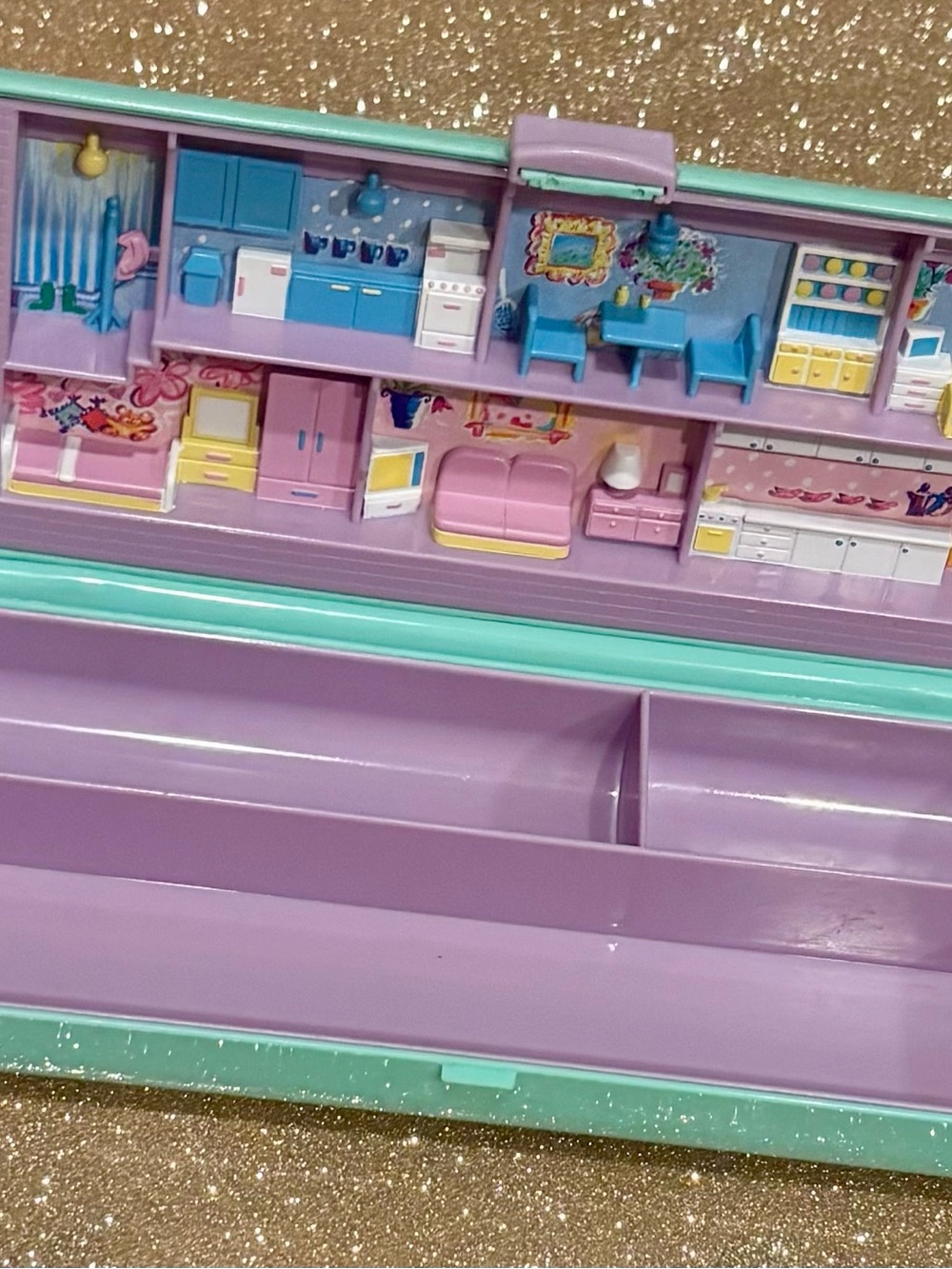 1990 vintage Polly Pocket Pencil Case Play-Set~ Bluebird